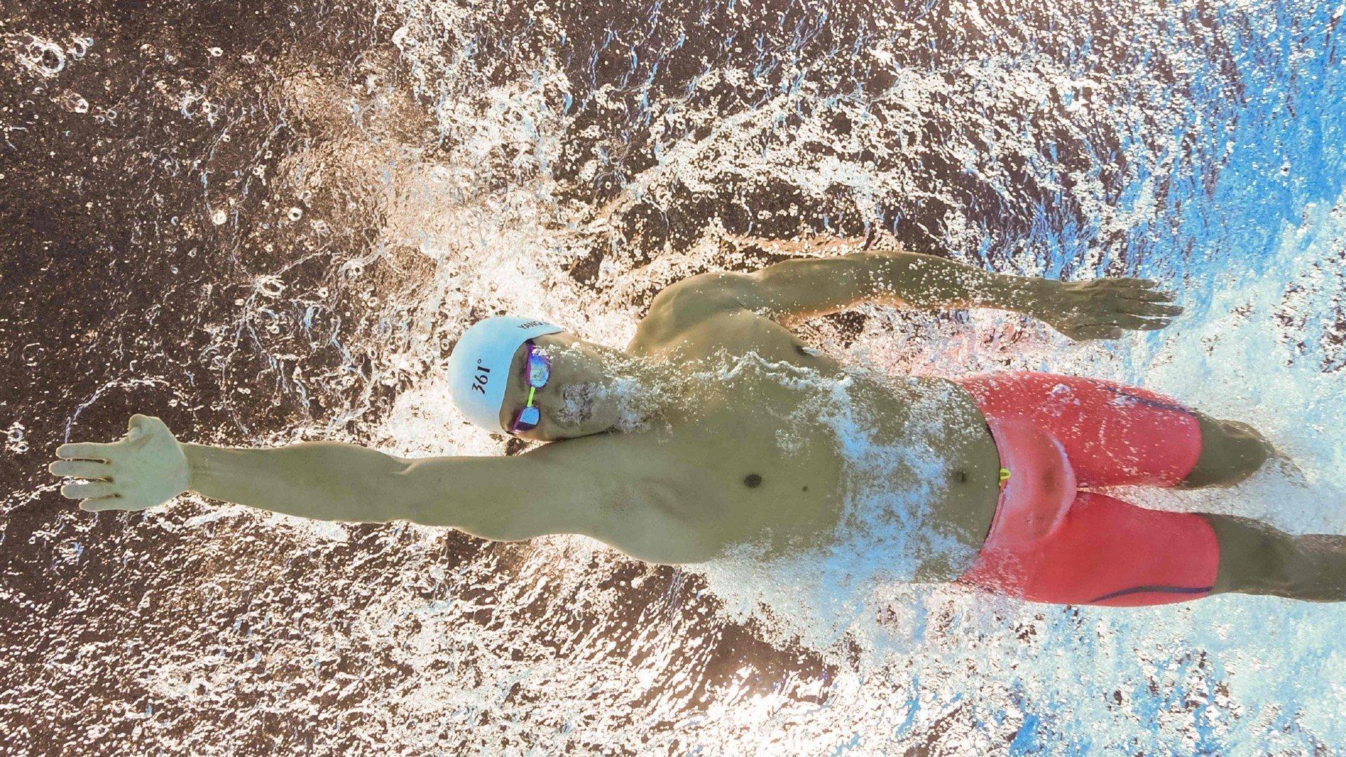 末节19分+5记三分！詹皇率队史诗级逆转，39岁进化定律再破质疑